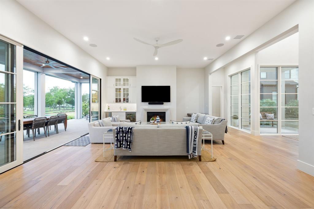 Long Cove - Residential