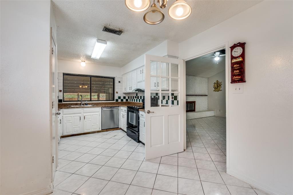 708 Thomas Chapel Drive