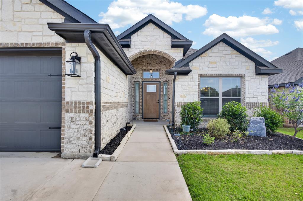 125 Maverick Lane