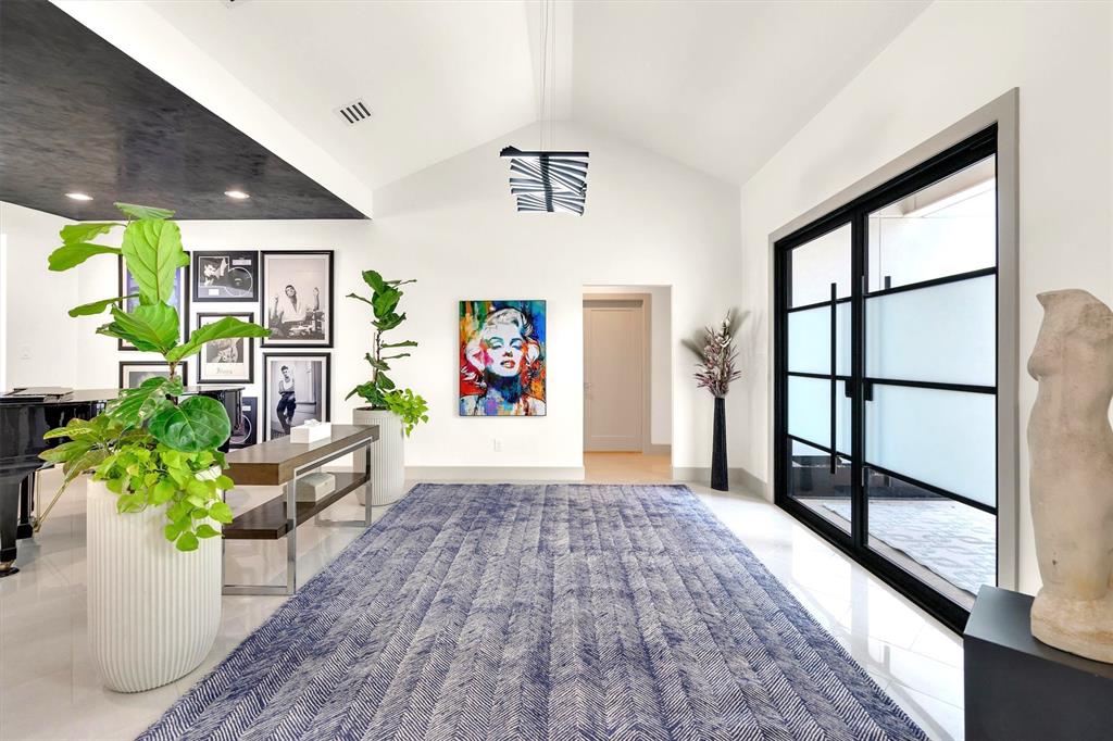 E Kessler Park - Residential