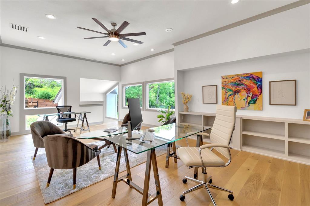 E Kessler Park - Residential