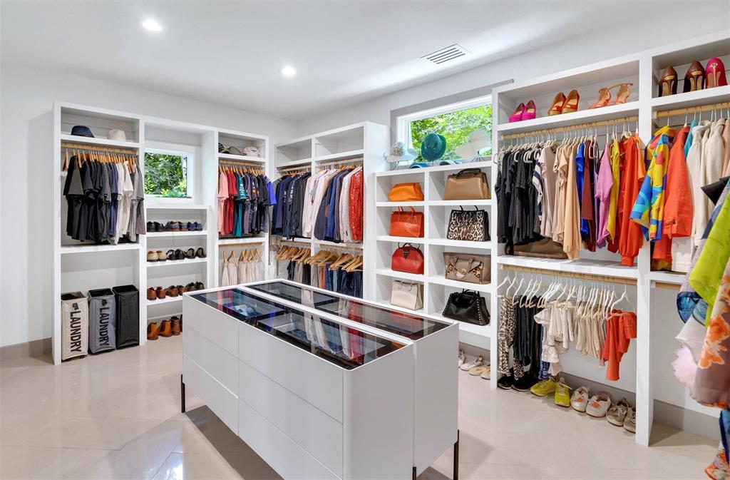 E Kessler Park - Residential