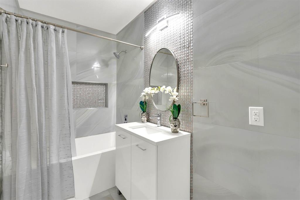 E Kessler Park - Residential