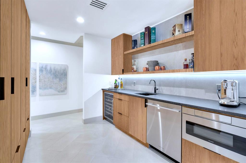 E Kessler Park - Residential