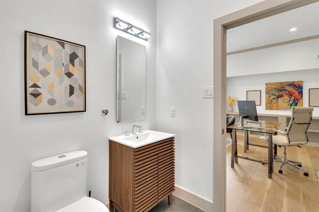 E Kessler Park - Residential