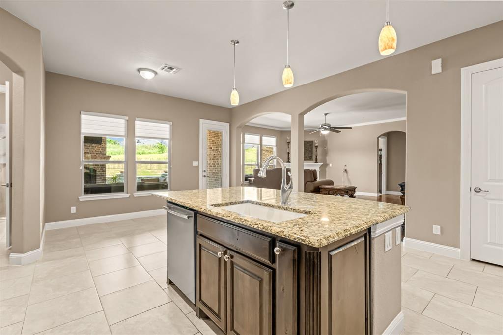 Bella Flora - Residential