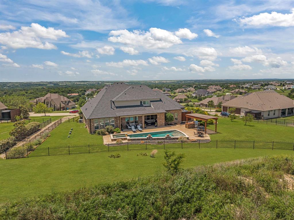 Bella Flora - Residential
