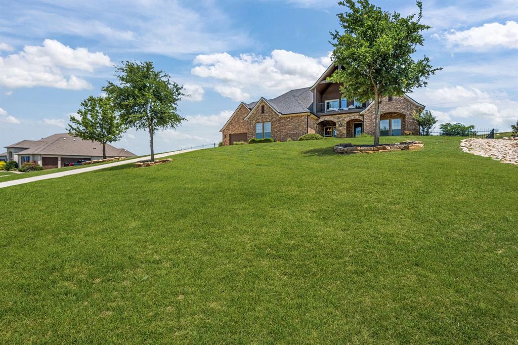 Bella Flora - Residential