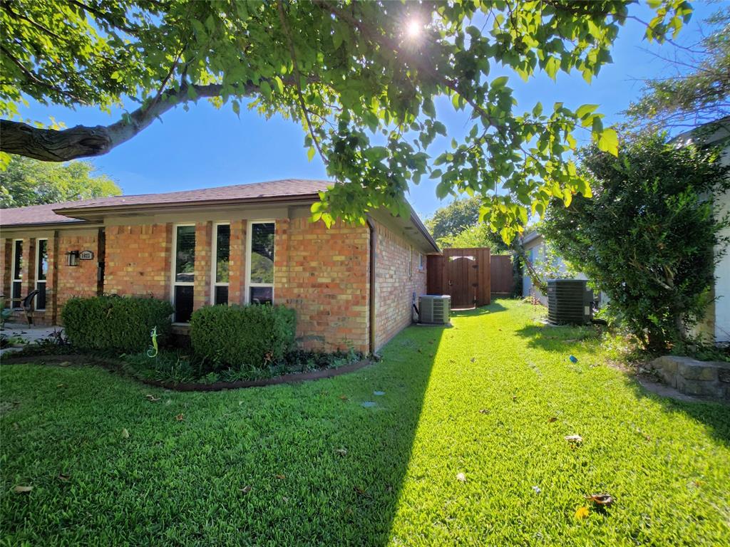 1023 Ridgefield Drive