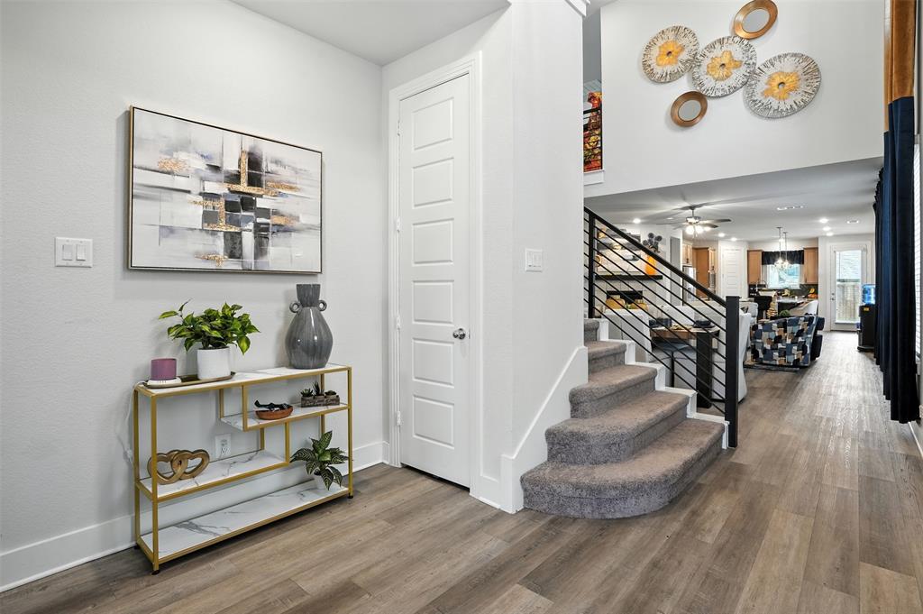 1920 Dappled Grey Avenue