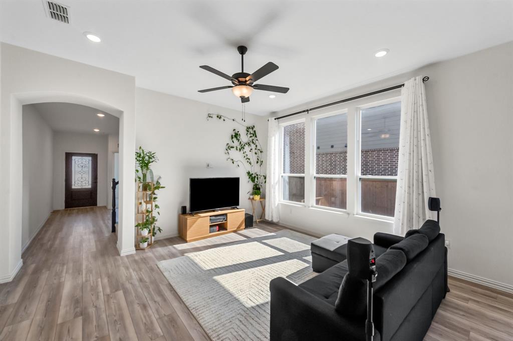 Anna Crossing Ph 8 - Residential Lease