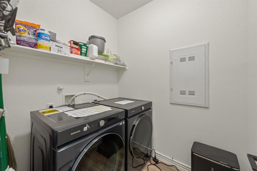 Anna Crossing Ph 8 - Residential Lease