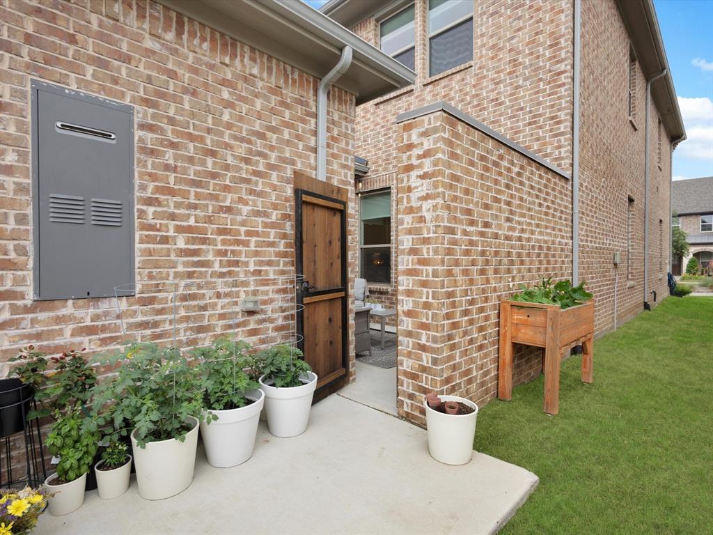 4508 English Maple Drive