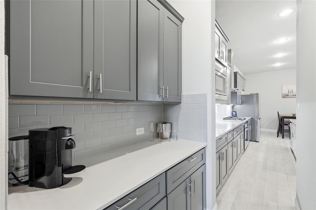 The River Walk At Central Park - Residential