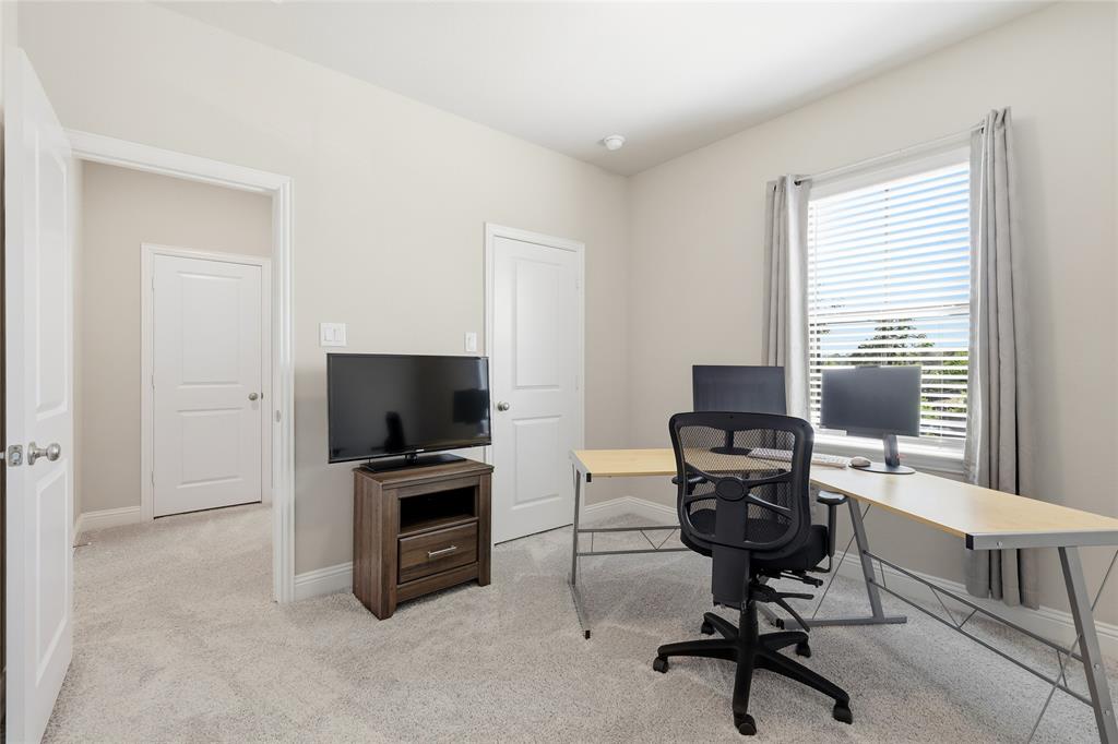 The River Walk At Central Park - Residential