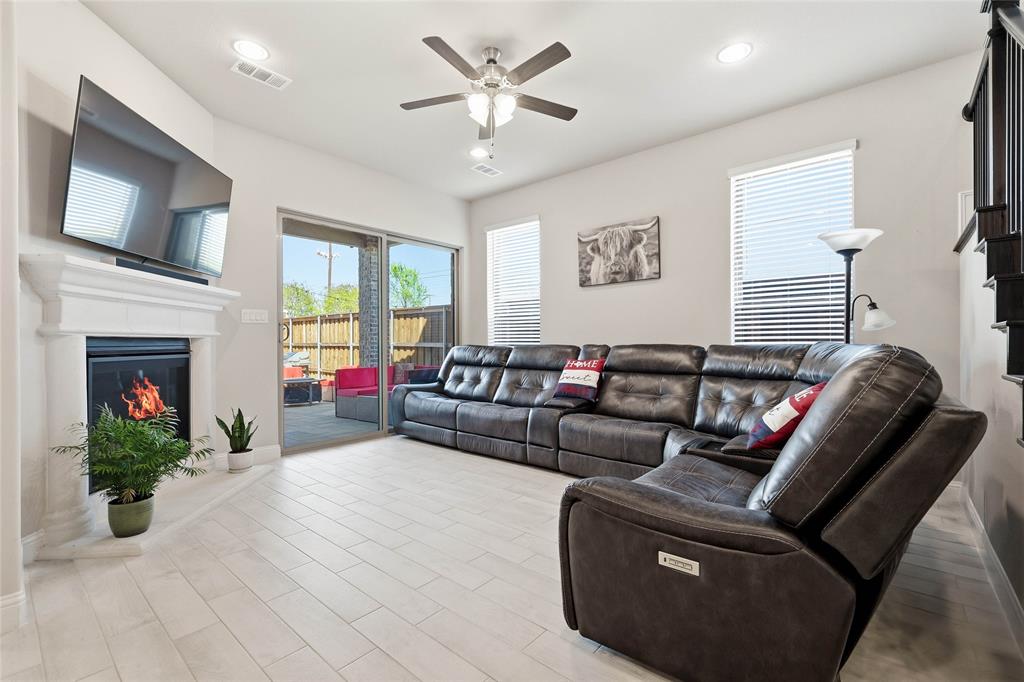 The River Walk At Central Park - Residential