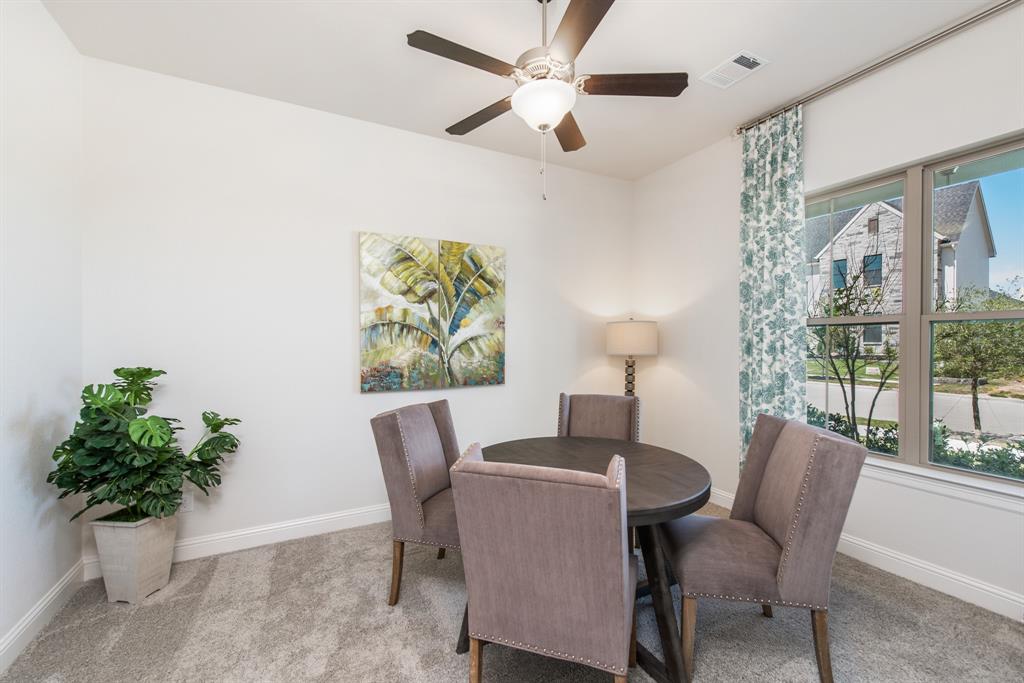 601 Eagle Court W
