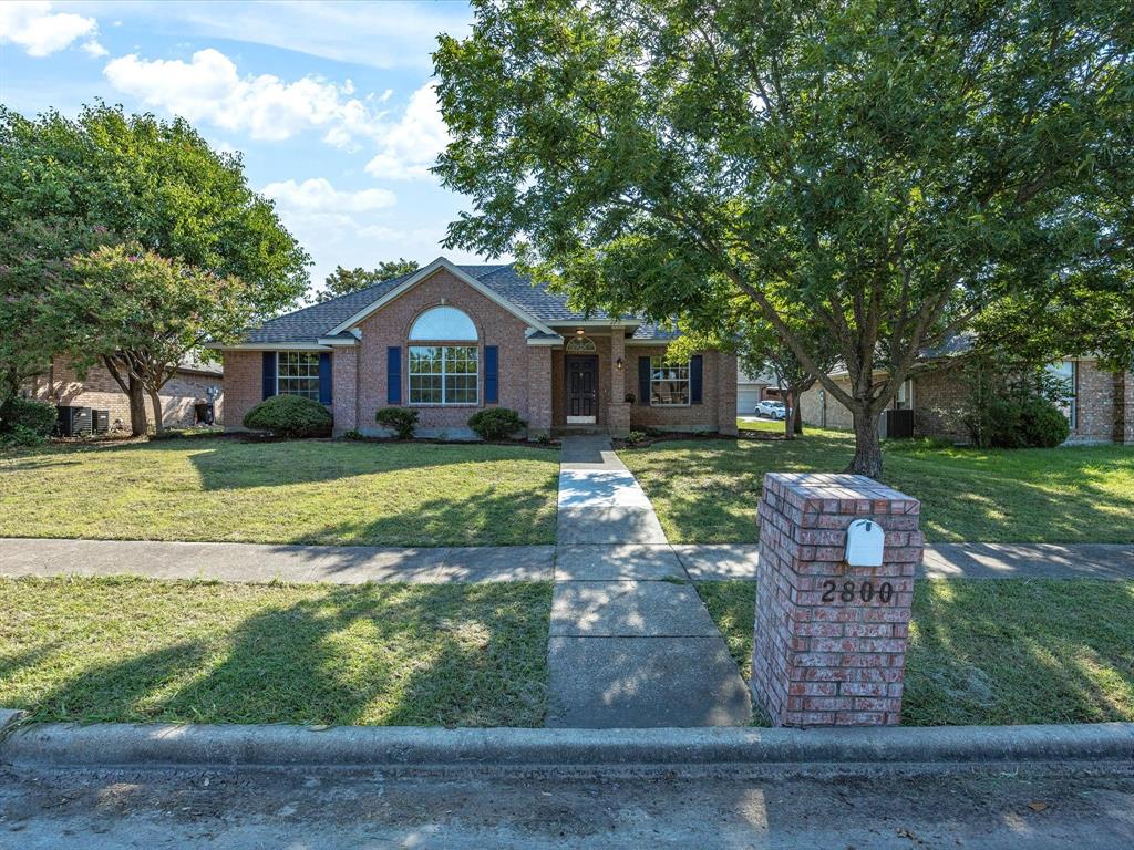 Casa Linda #12 - Residential