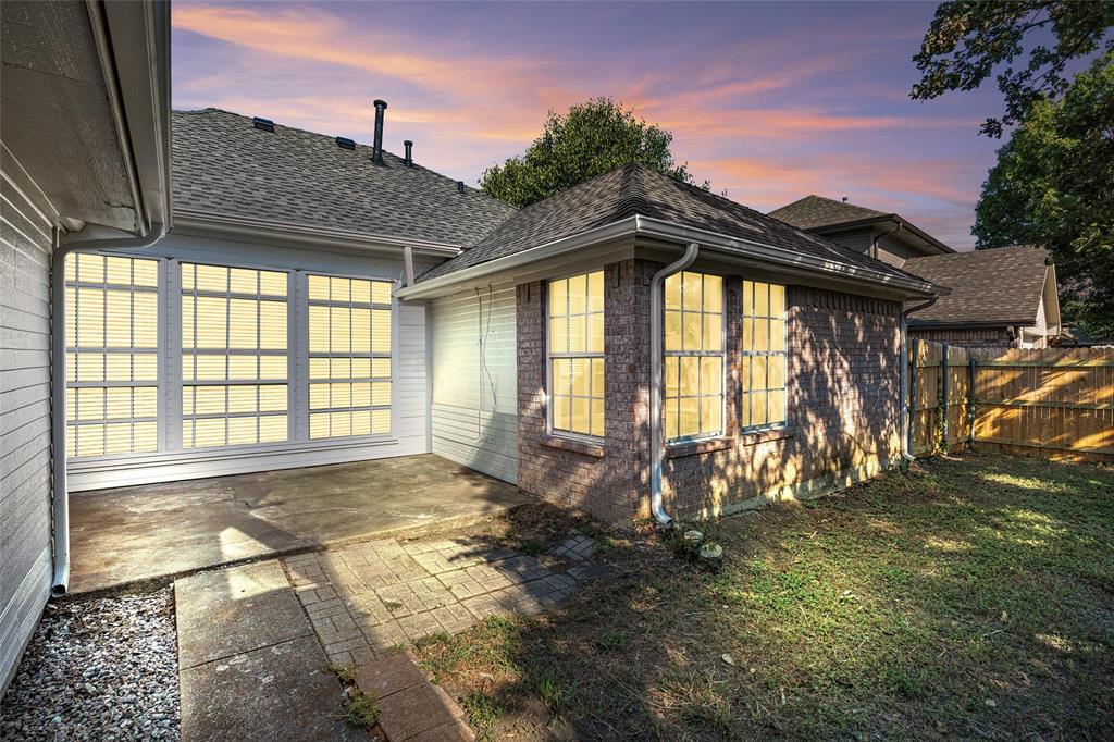 Casa Linda #12 - Residential