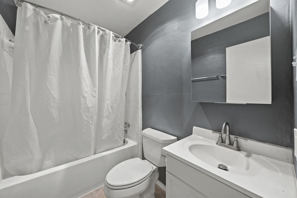 Saginaw North Add - Residential Lease