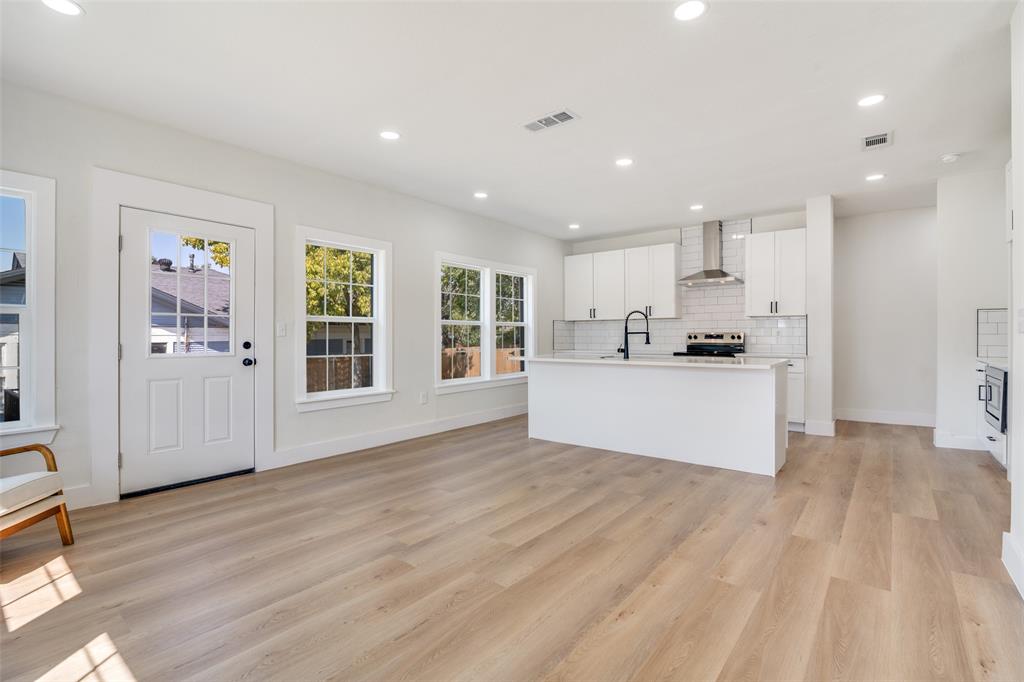 Mount Auburn - Residential