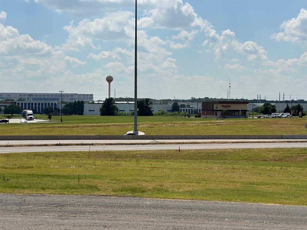 Bryan Luckett Add - Commercial Lease