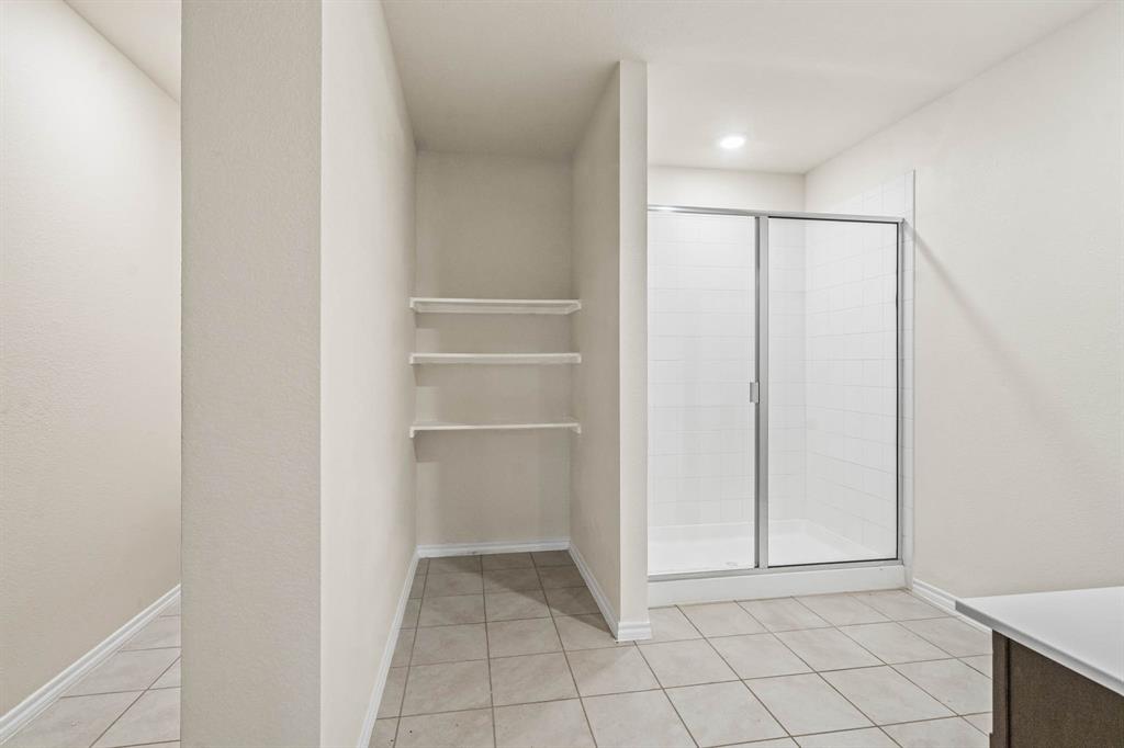 Verandah Ph 3b1 - Residential