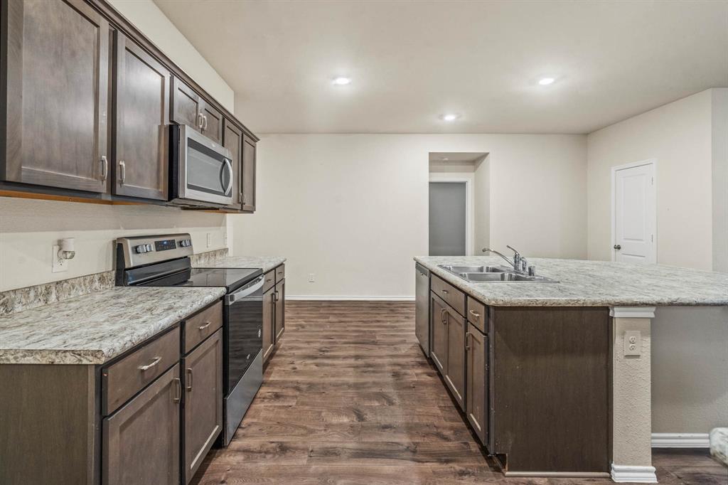 Verandah Ph 3b1 - Residential