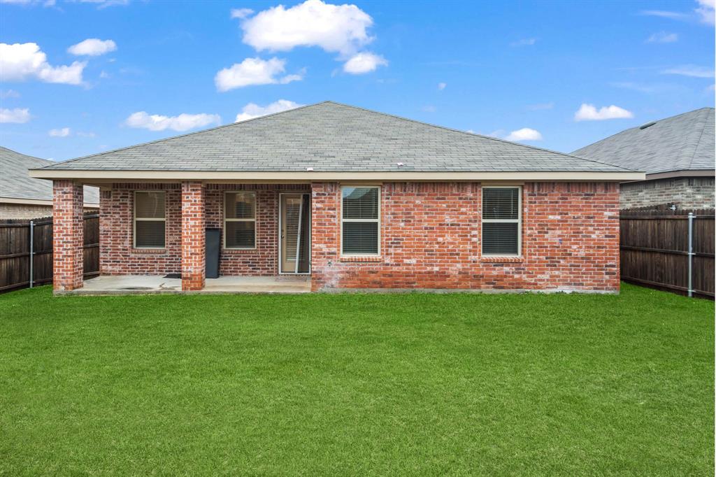 Verandah Ph 3b1 - Residential