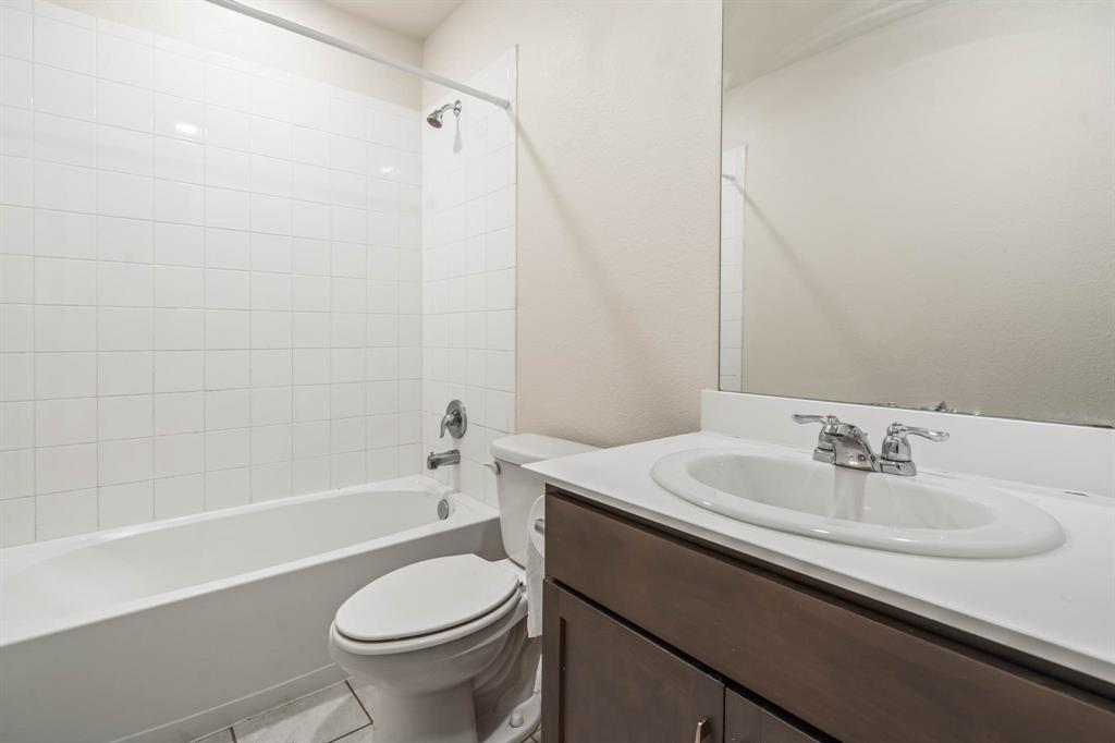 Verandah Ph 3b1 - Residential