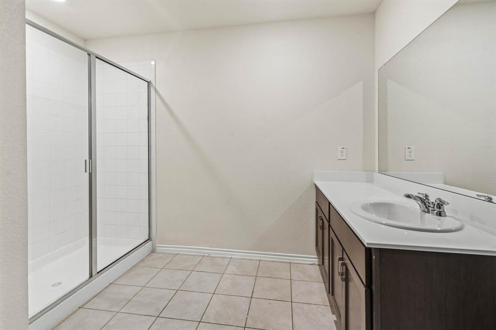 Verandah Ph 3b1 - Residential