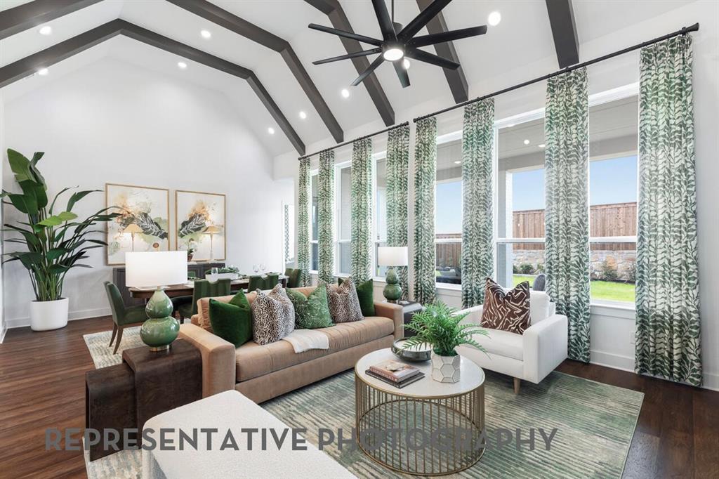 3595 Redbud Flower Trail