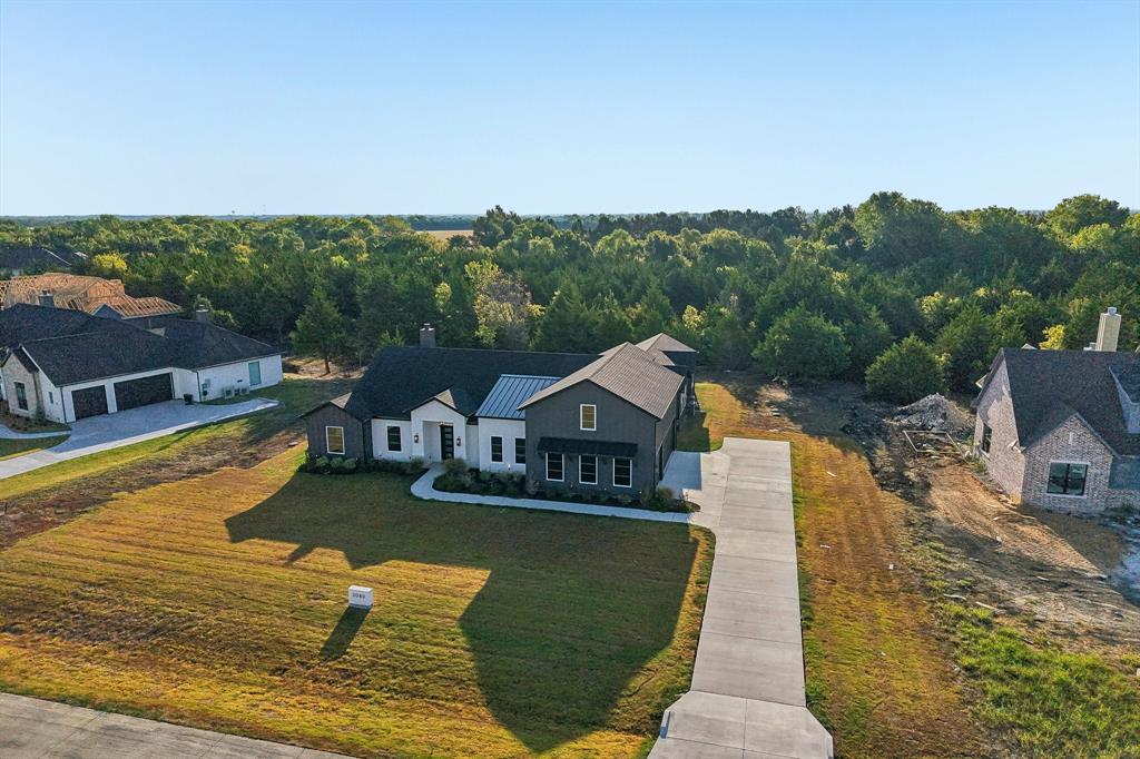 3080 Glen Oaks Drive