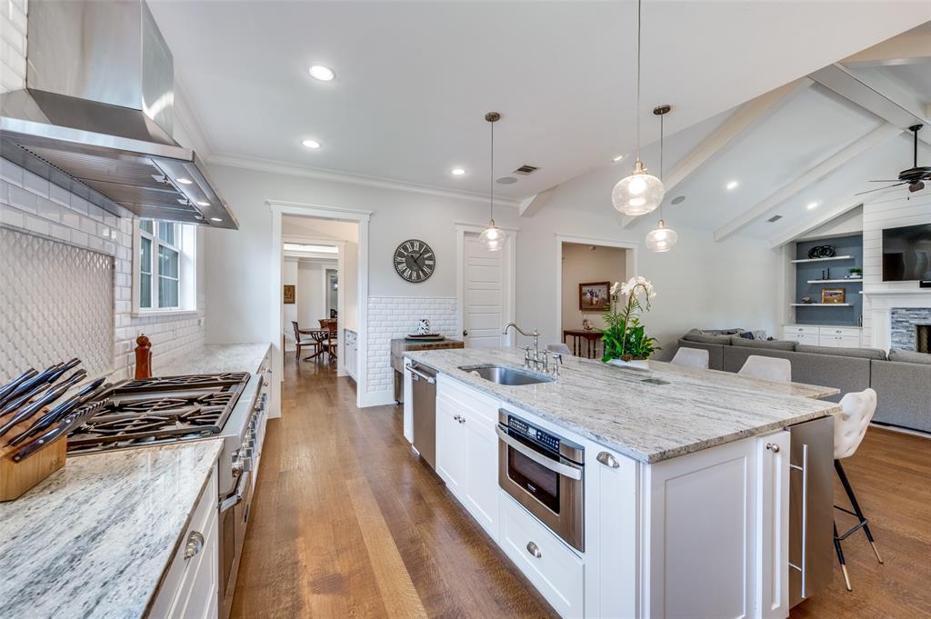 11240 Rosser Road