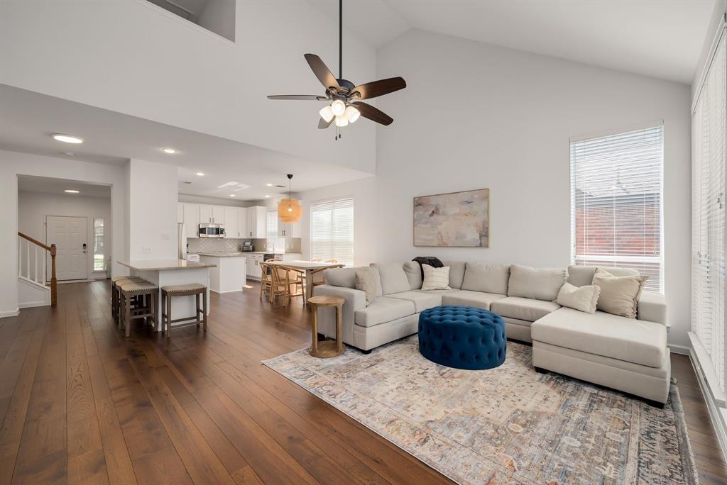 2524 Windgate Drive