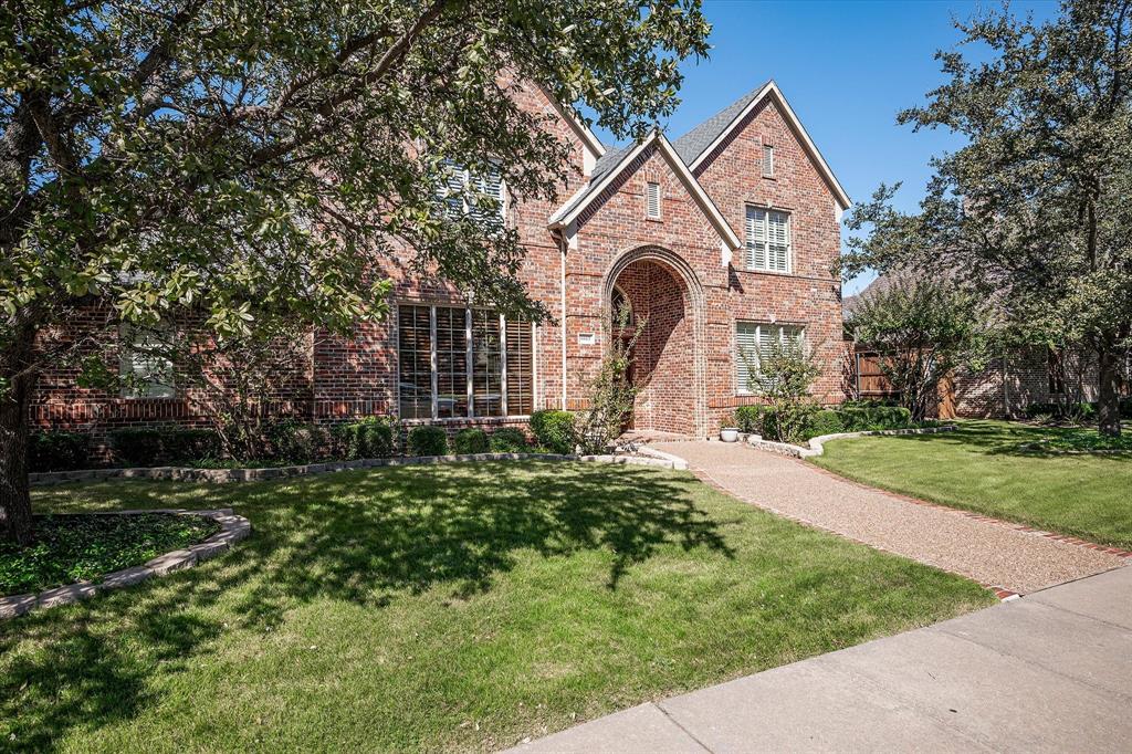 6613 Crown Forest Drive