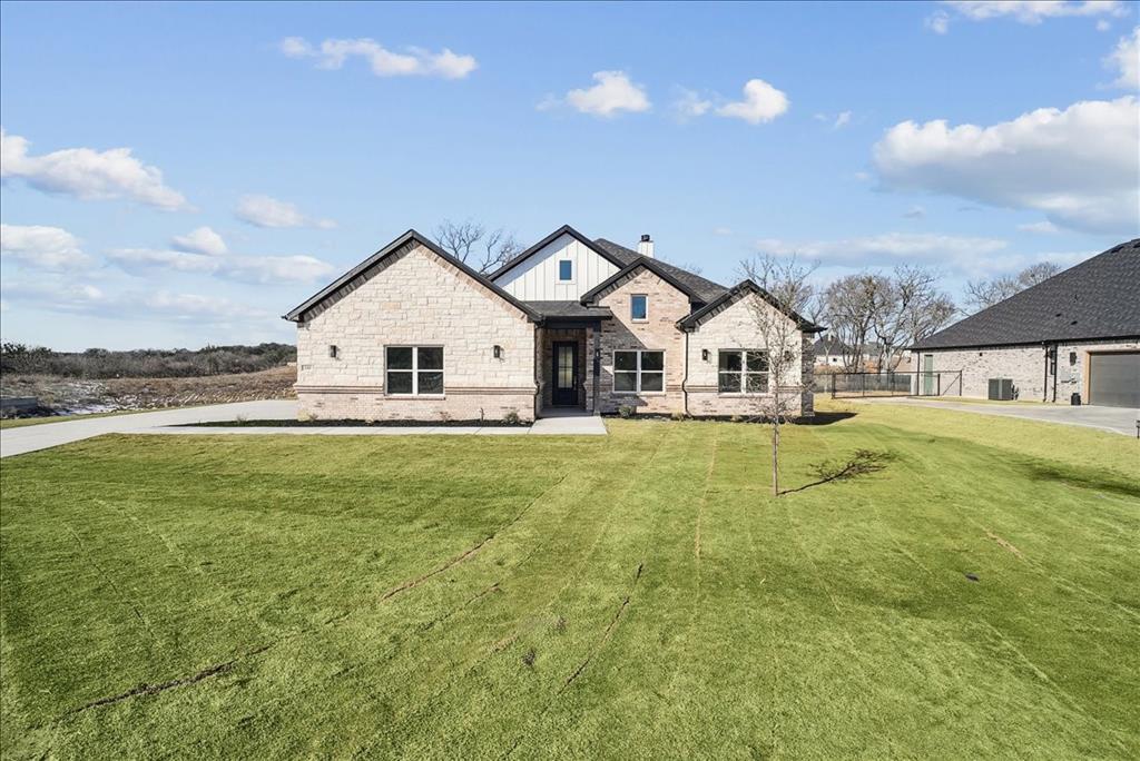 340 Slimp Bluff