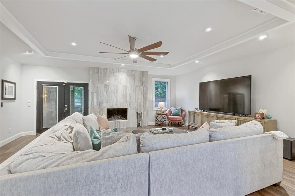 2901 Deep Valley Trail