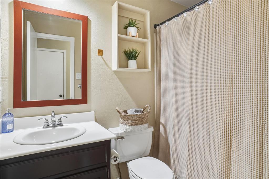 Courtney Square Add - Residential Lease