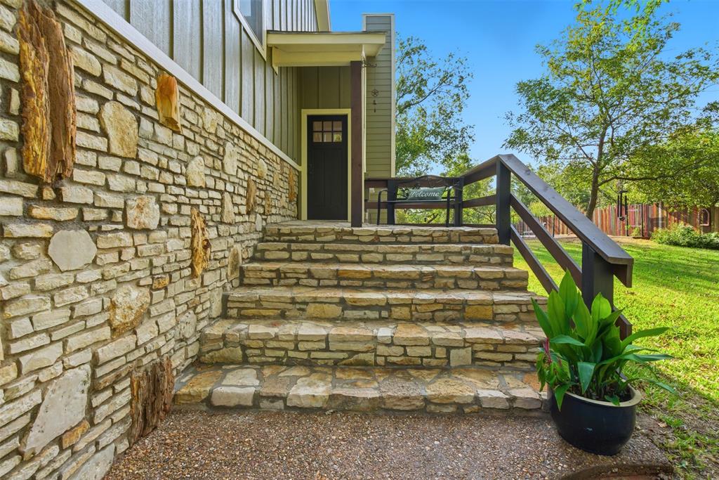 Tres Rios Estate - Residential