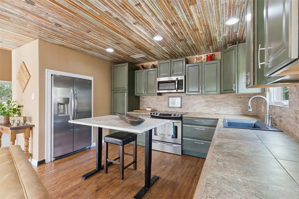 Tres Rios Estate - Residential