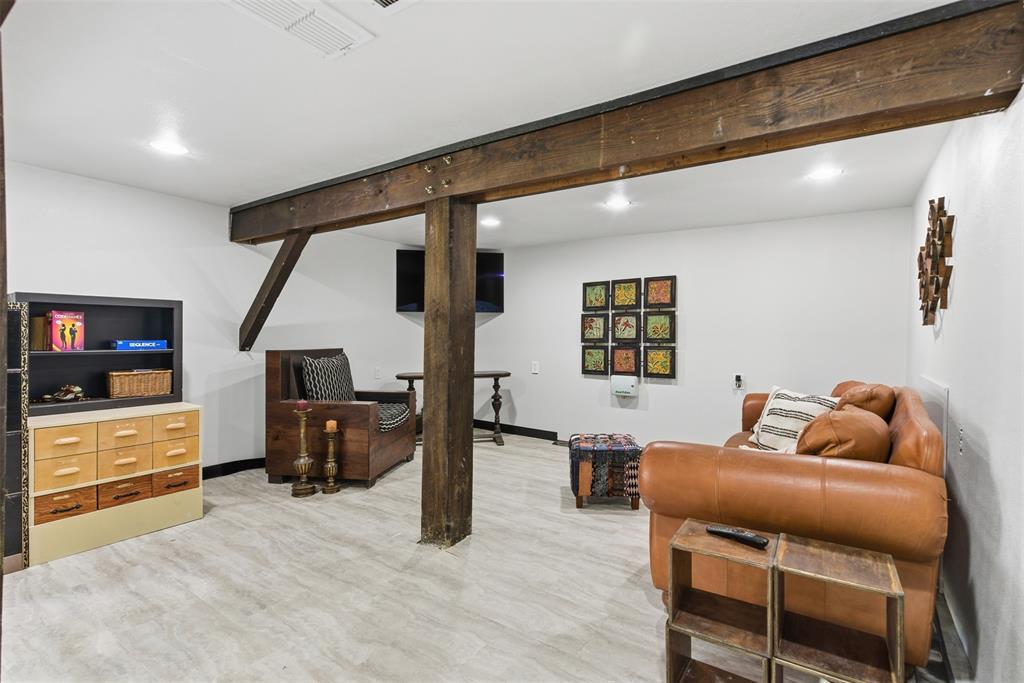 Tres Rios Estate - Residential