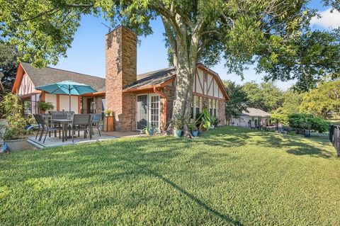 6236 Tezcuco Court Granbury TX 76049