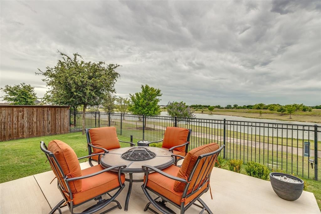 1762 Ellington Drive