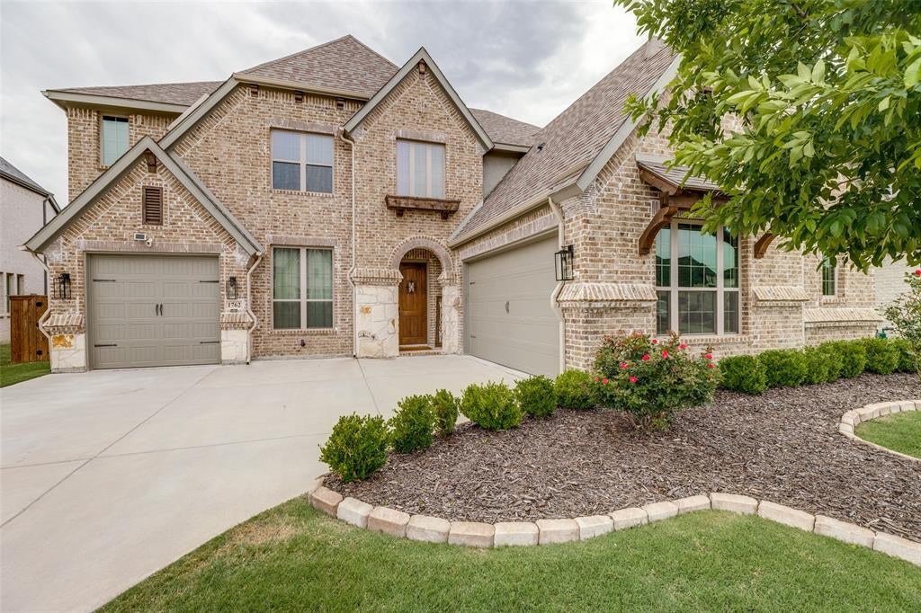 1762 Ellington Drive