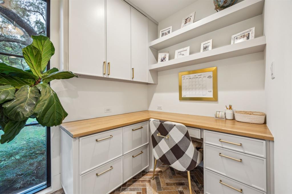 Midway Hills - Residential