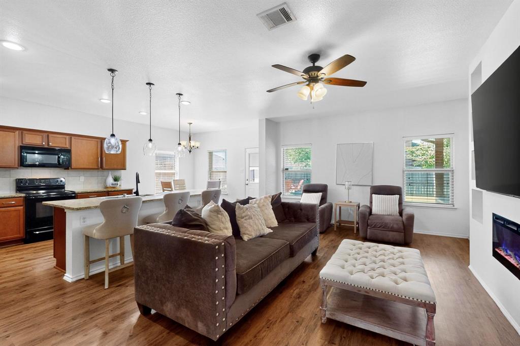 2901 Aberdeen Drive
