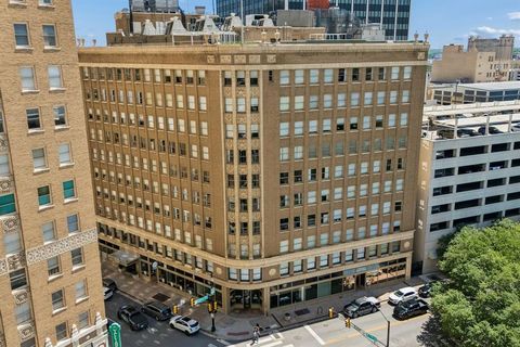 Photo of 411 W 7th Street #405, Fort Worth, TX 76102 (MLS # 21245672)