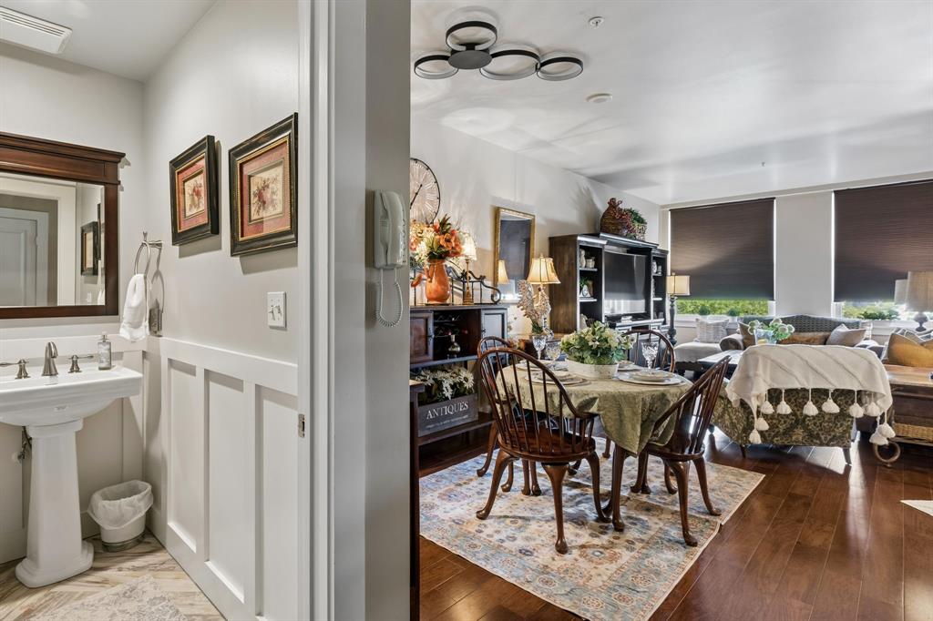 411 W 7th Street 405