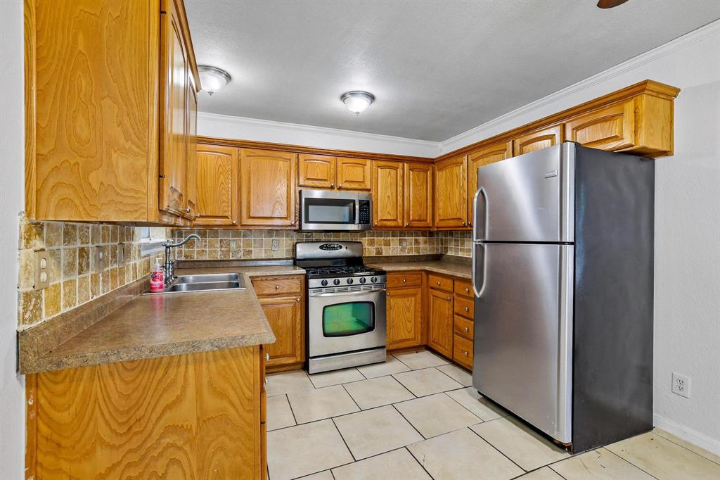 1208 Mill Street